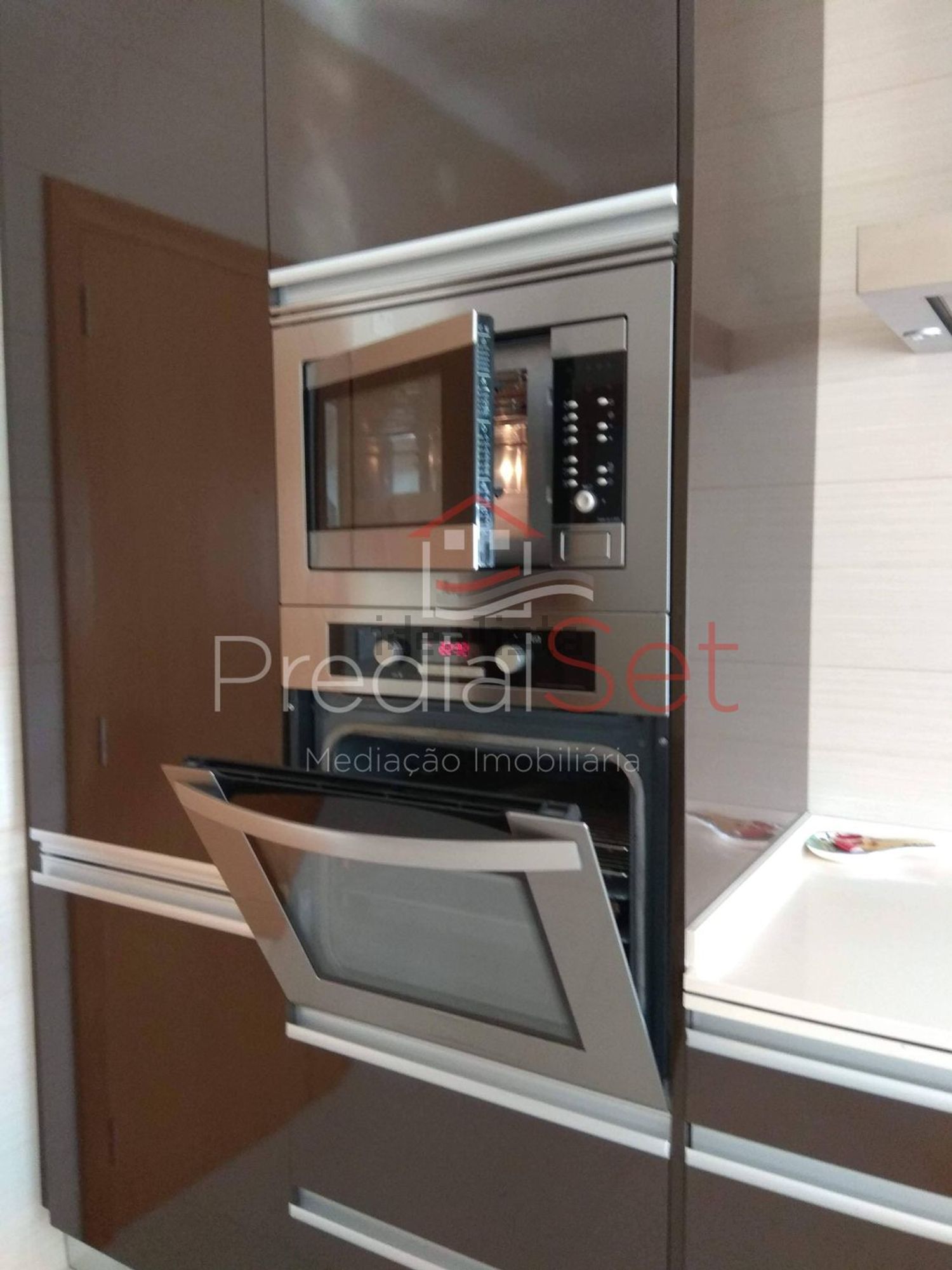 公寓 t3出售在Rua Dr. António José de Almeida, 79 - 厨房