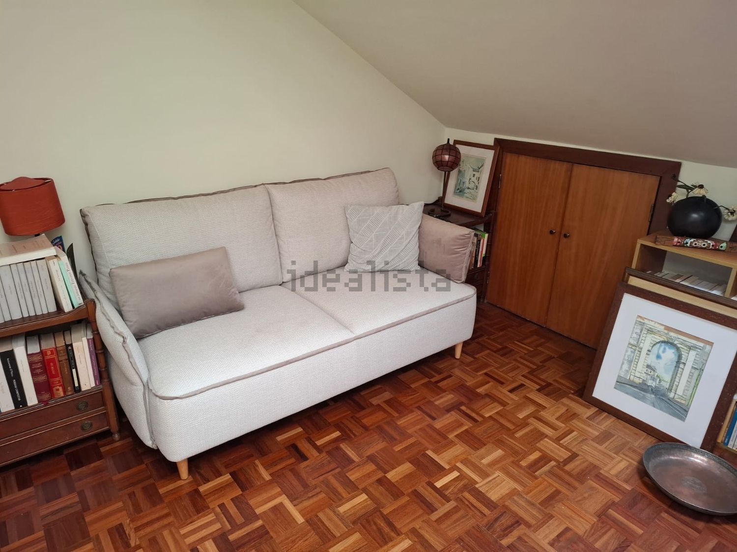 复式公寓出售在Rua Sousa Viterbo, 46 - 卧室