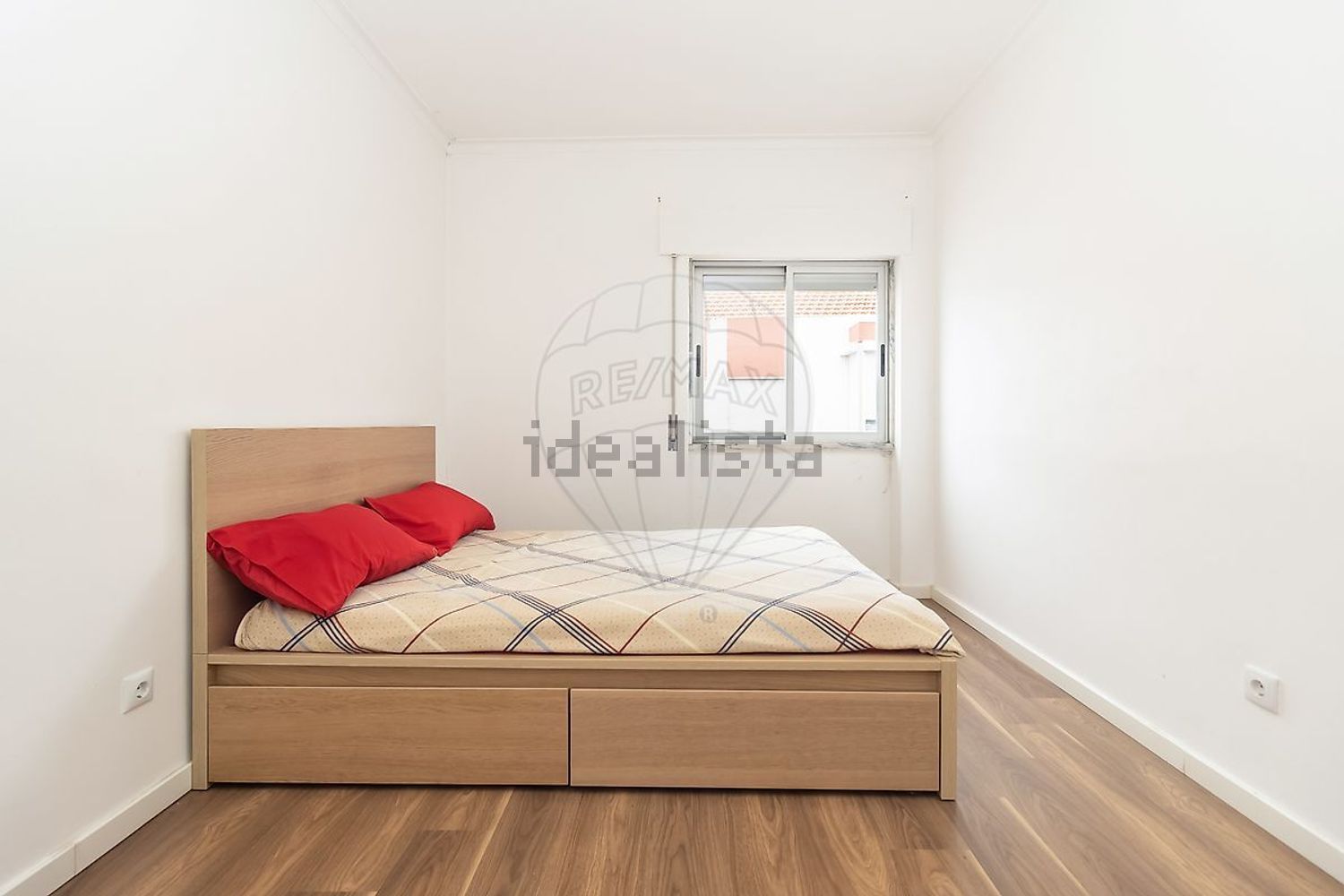 公寓 t3出售在Avenida Humberto Delgado - 卧室