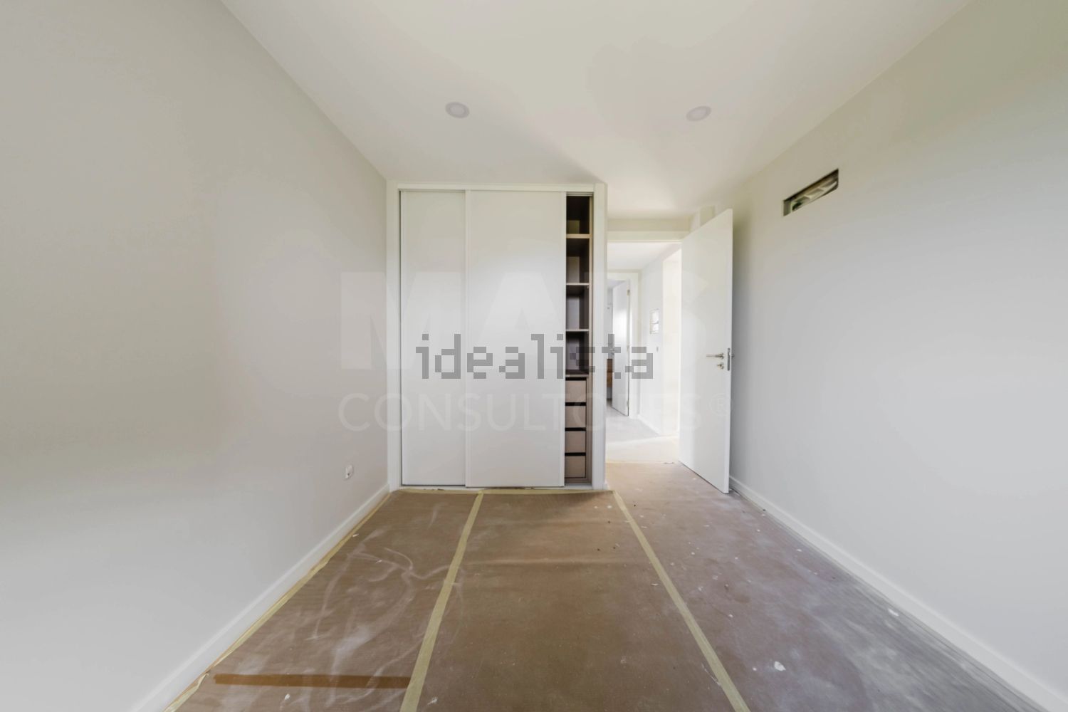 小楼房或别墅出售在São Bartolomeu dos Galegos e Moledo - 居住