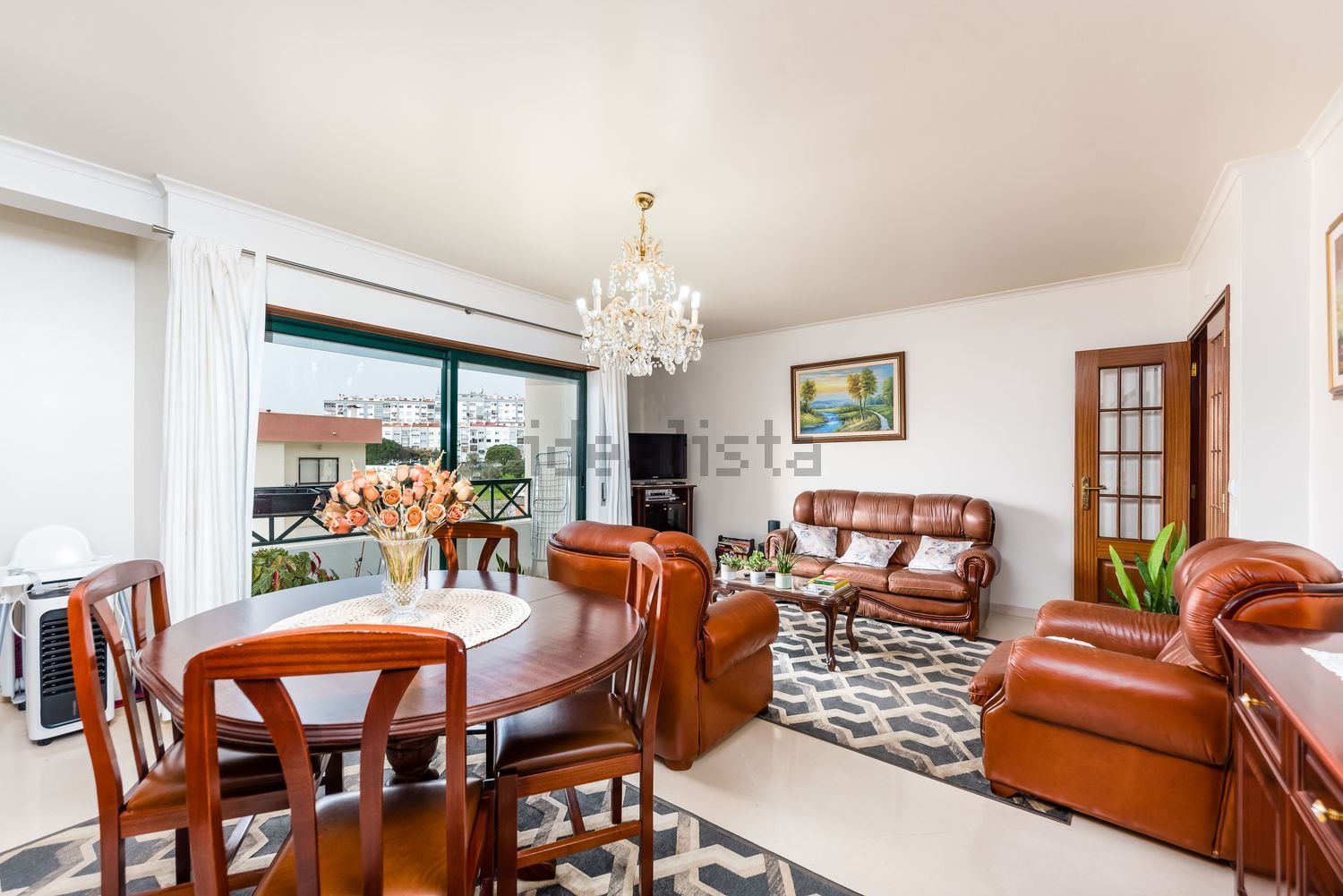 公寓 t4出售在Rua Maria Amália Vaz de Carvalho - 客厅