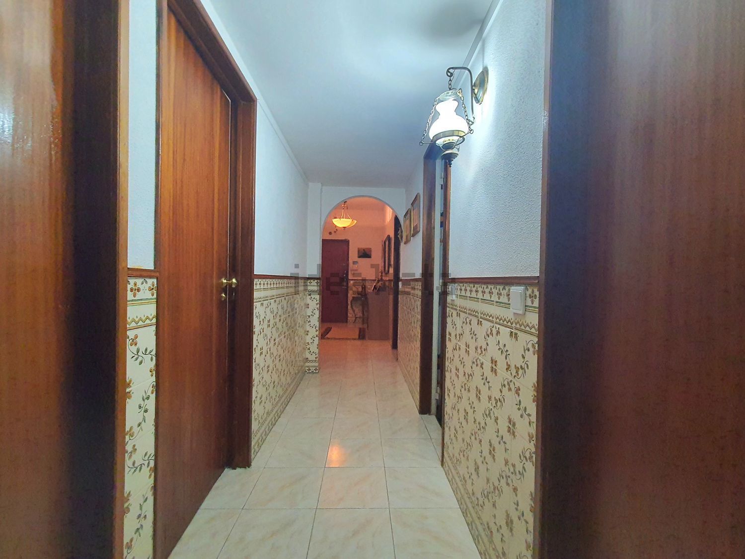 公寓 t4出售在Rua Doutor Mário Sacramento, 17 - 过道