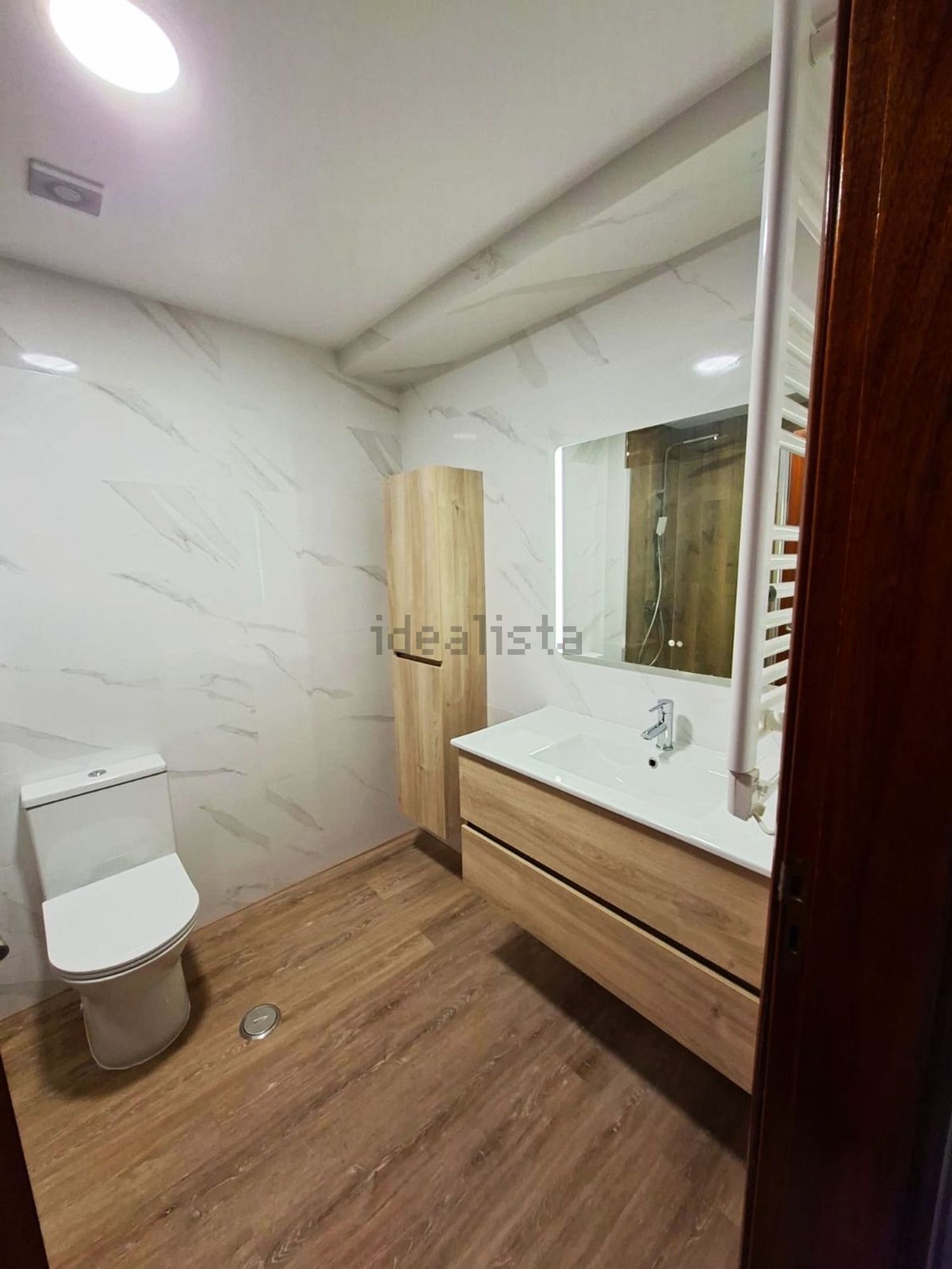 出租公寓 t4在Rua José Ferreira Pio, 26 a - 卫生间