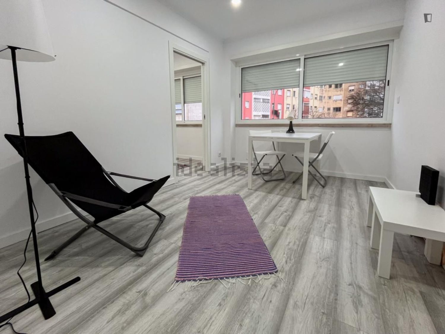 出租房间在Avenida de Ceuta - 客厅