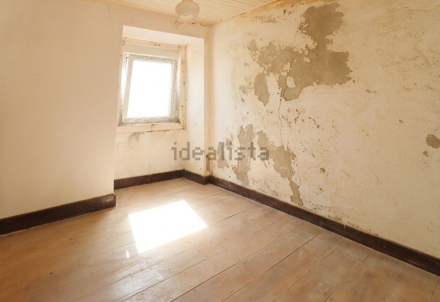 小楼房或独栋别墅出售在Rua do Pocinho - 卧室