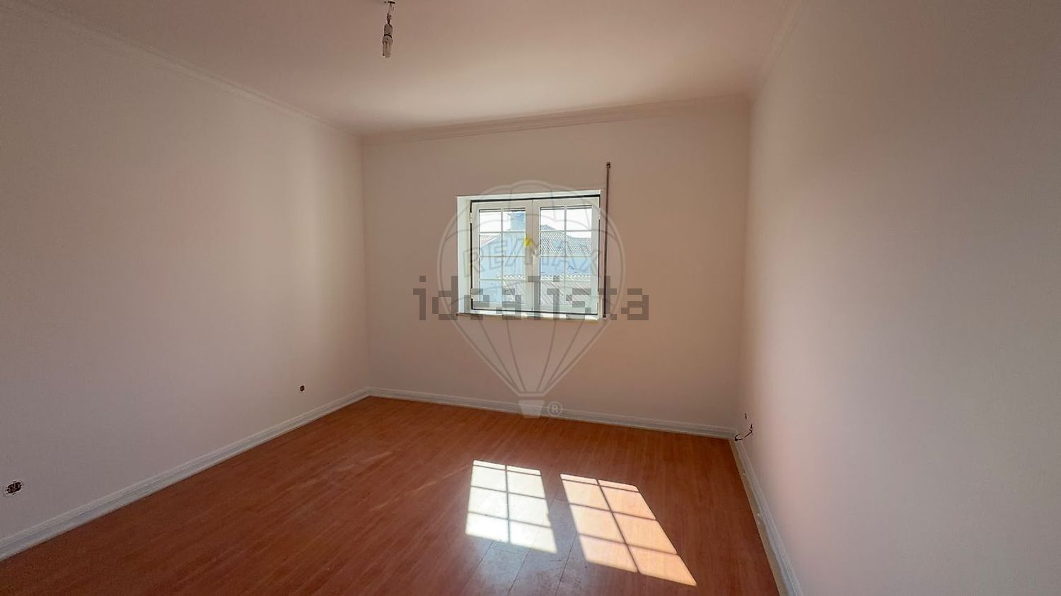 小楼房或独栋别墅出售在Rua da Pedra - 居住