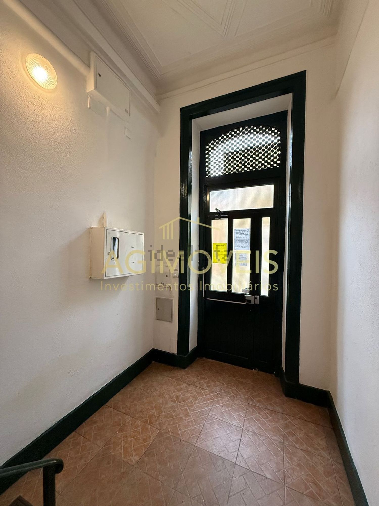 公寓 t1出售在Beco da Verónica - 过道