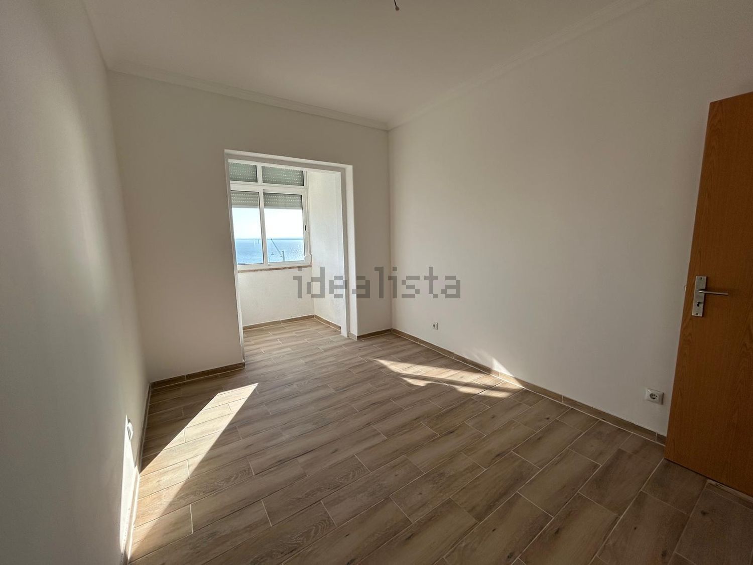 出租顶层公寓在Rua General Justiniano Padrel, 14 - 居住