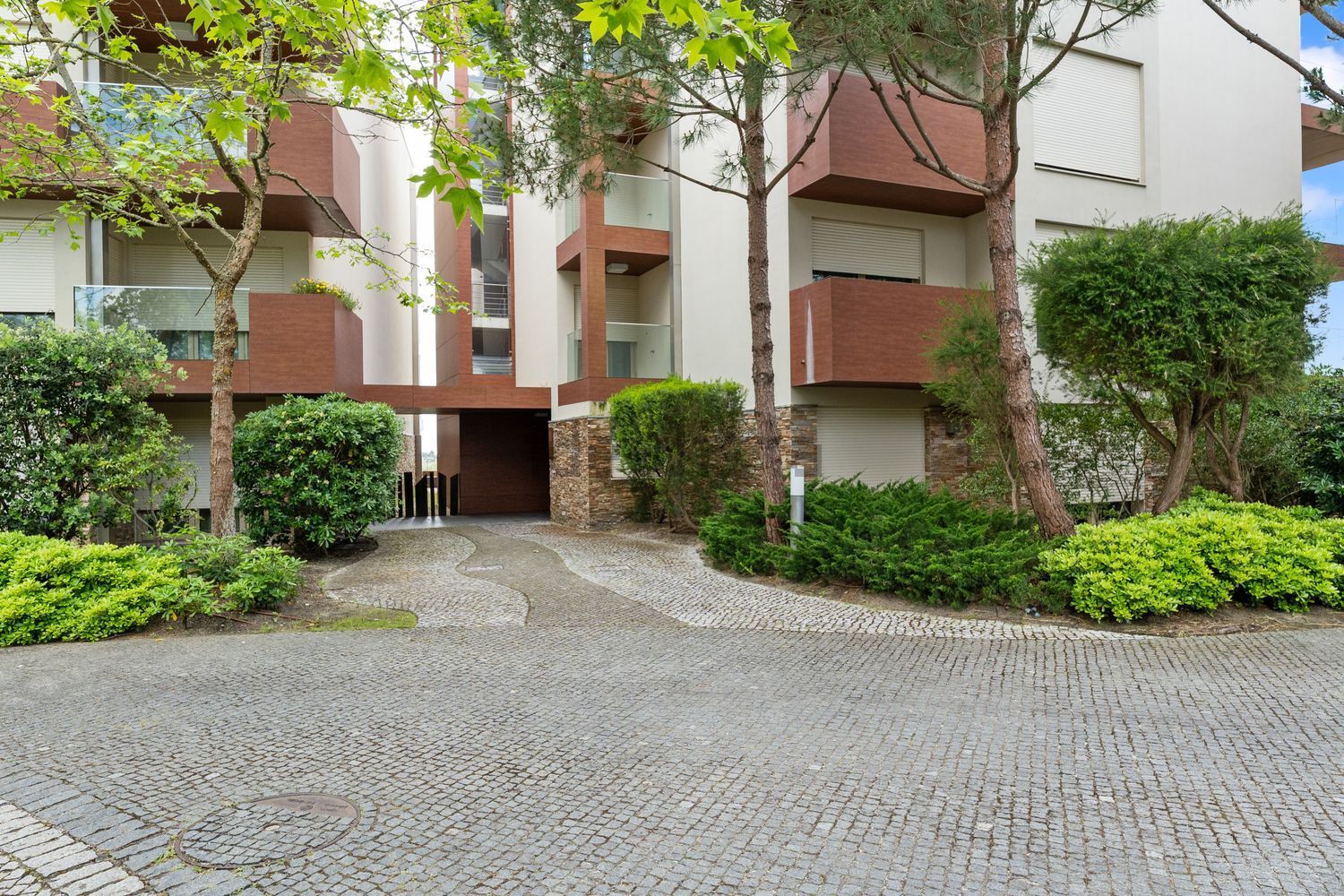 公寓 t2出售在Alameda do Zambujeiro s/n - 外立面