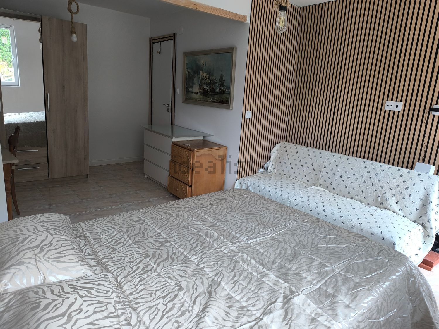 出租房间在Rua João Gomes Abreu, 1 - 卧室