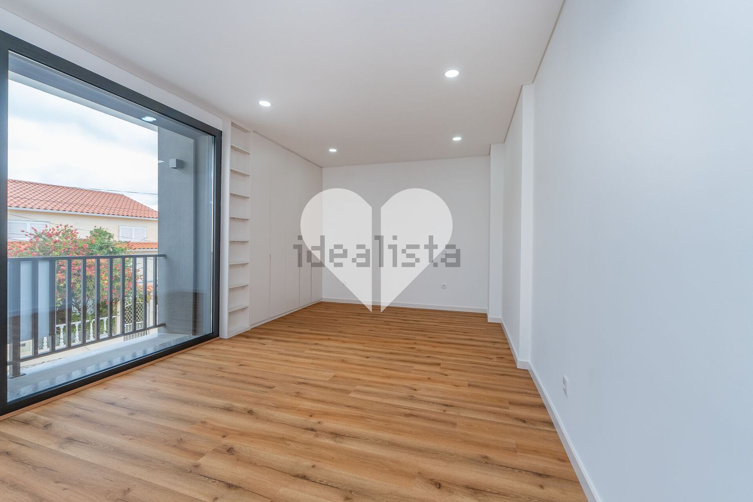 小楼房或独栋别墅出售在Santa Iria de Azoia - São João da Talha - Bobadela - 居住