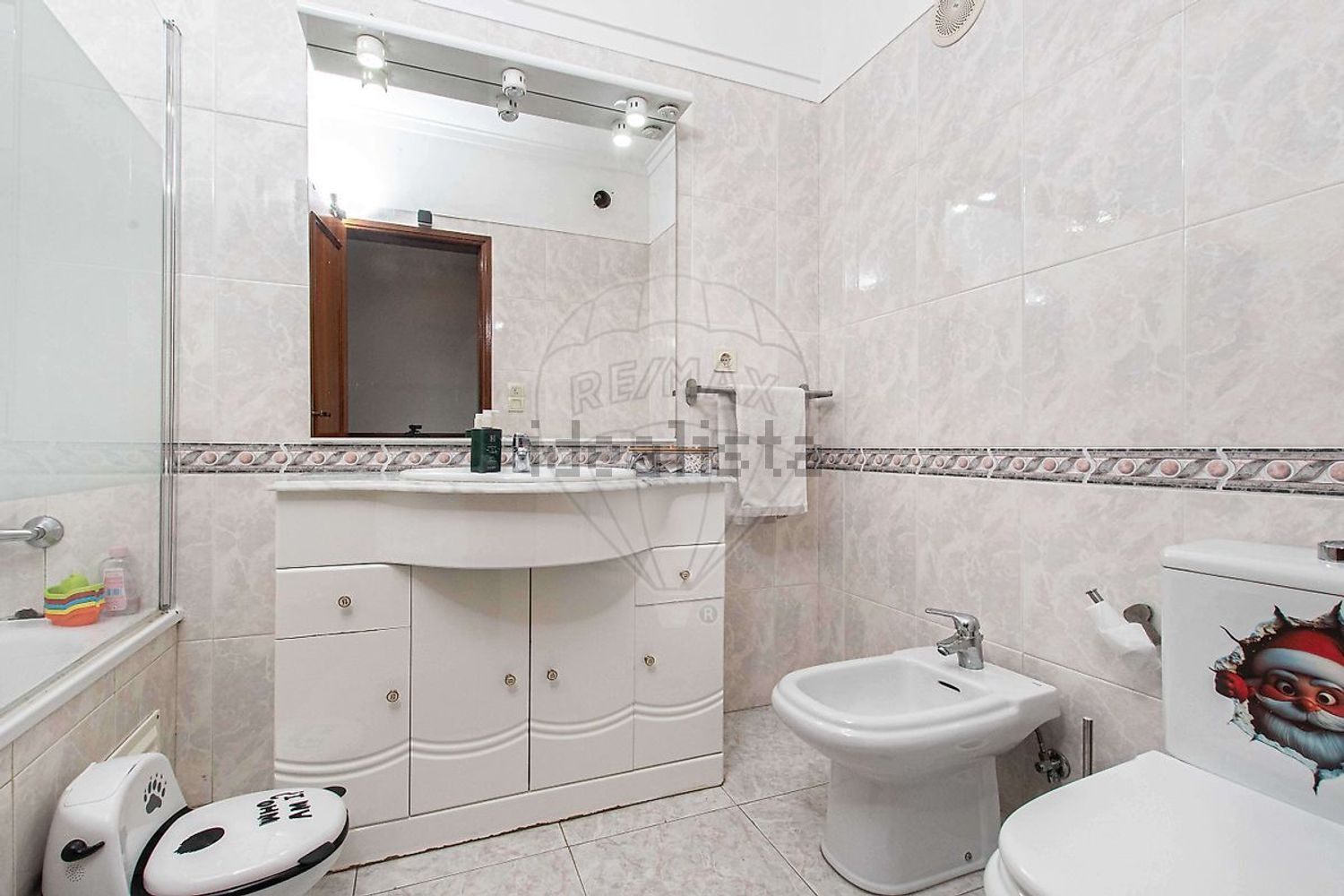 公寓 t2出售在Praceta Infante Dom Henriques - 卫生间