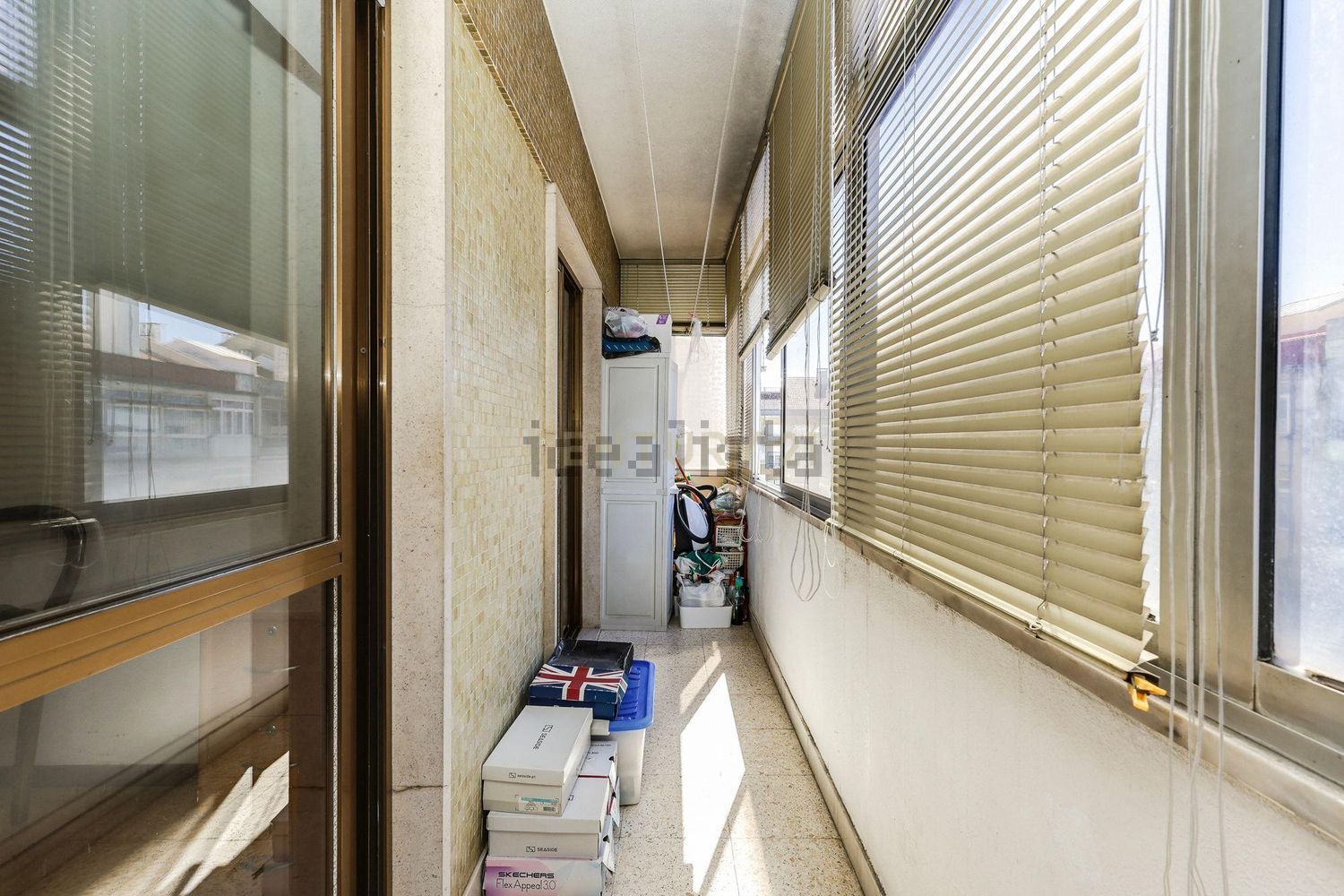 公寓 t1出售在Rua Montepio Geral s/n - 过道