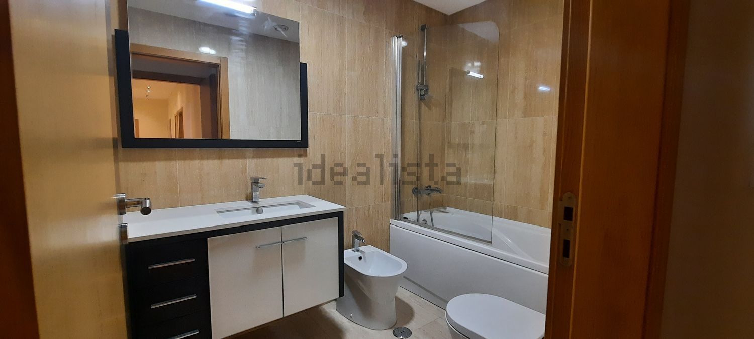 出租公寓 t2在Avenida Descobertas, 71 Lote - 卫生间