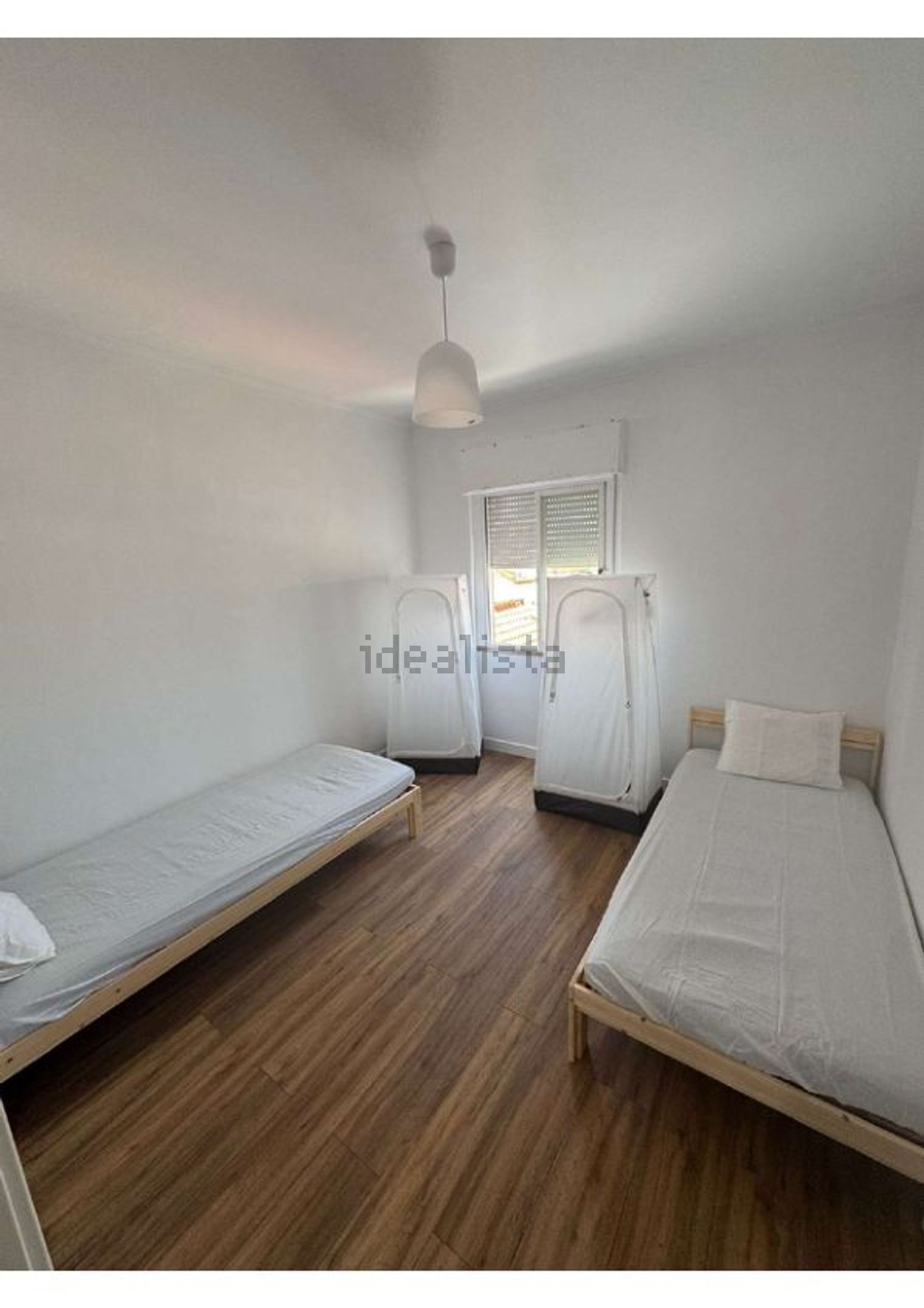 出租房间在Rua Fernão Mendes Pinto, 440 a - 卧室