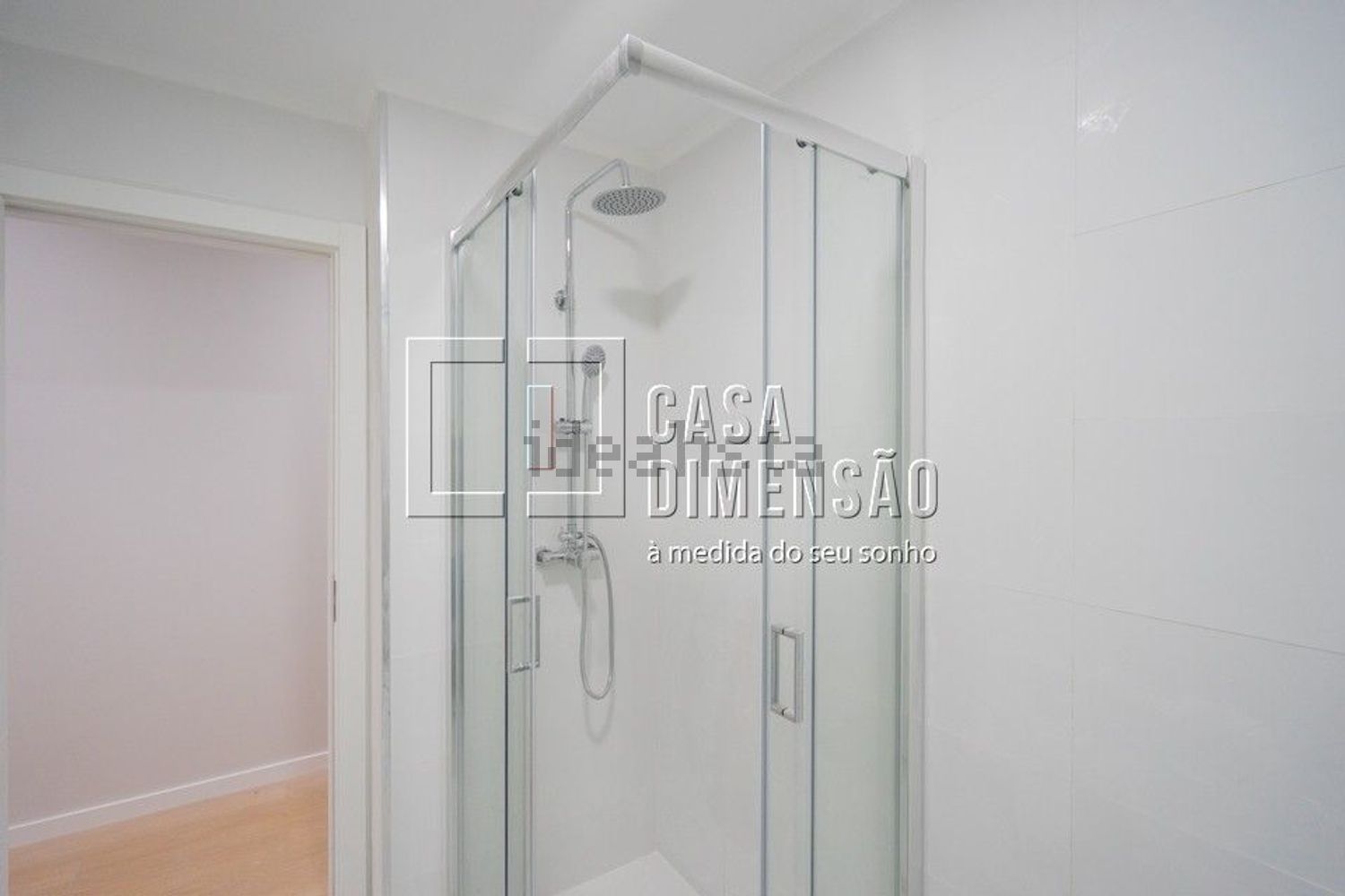 公寓 t1出售在Falagueira-Venda Nova - 卫生间