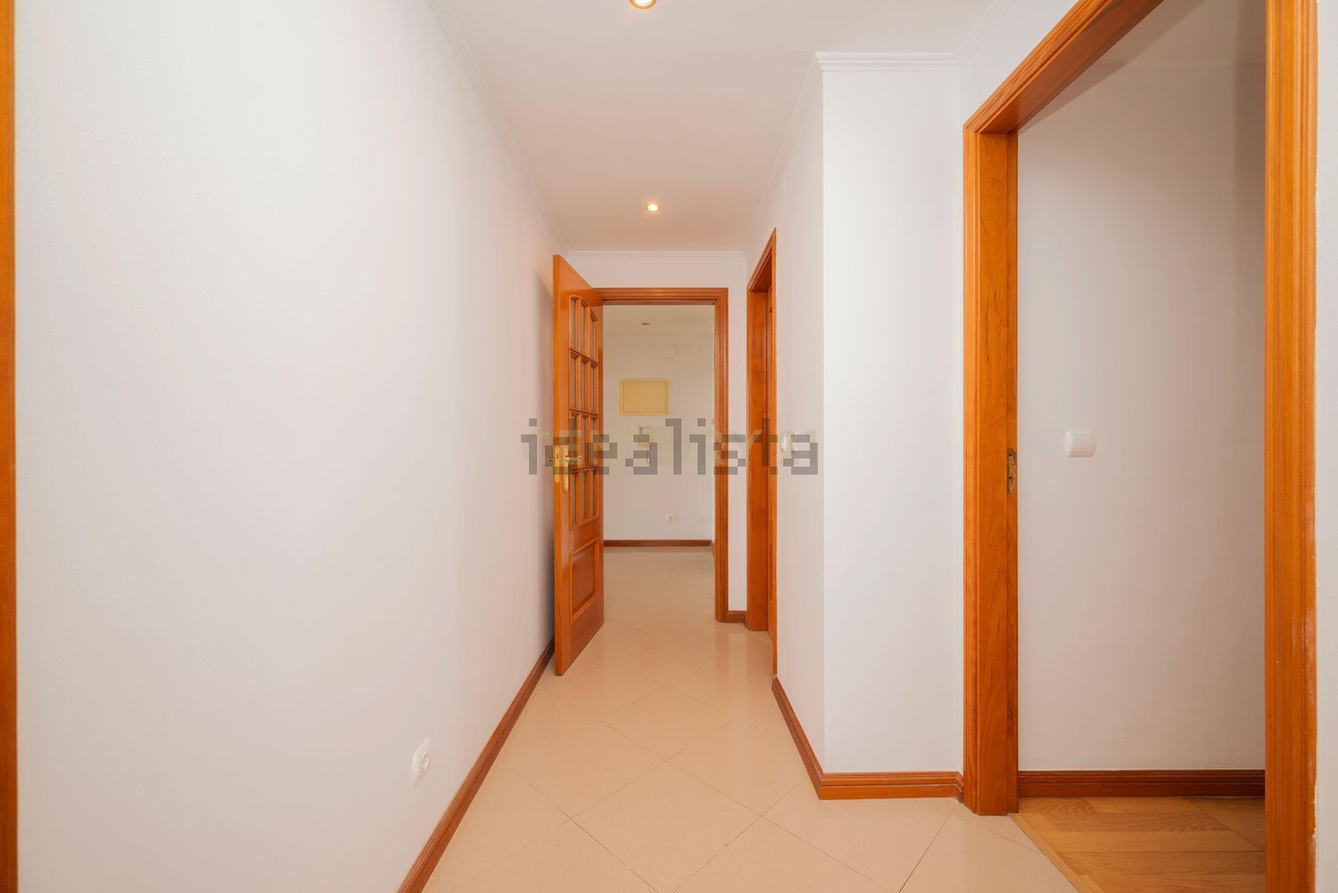 出租公寓 t3在Rua Melo Antunes, 36 - 过道