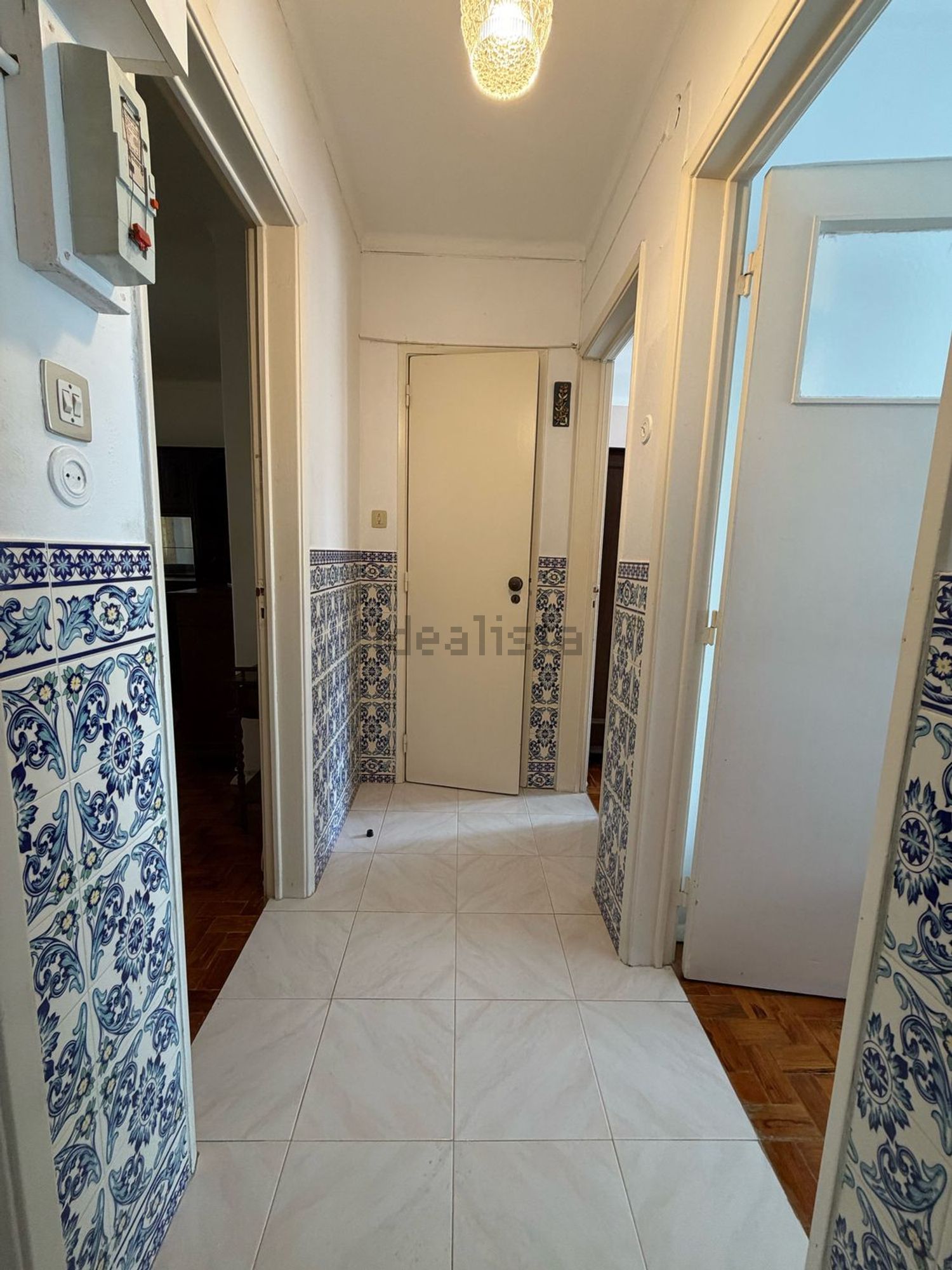 公寓 t2出售在Rua Cidade da Beira, 14 - 过道