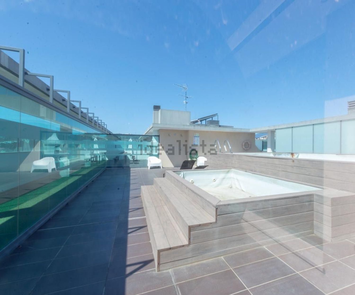 出租公寓 t4在Rua Marechal Gomes da Costa, 3 - 阳台