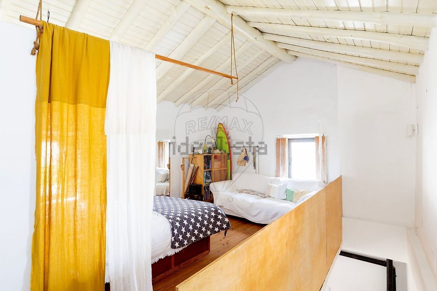 小楼房或独栋别墅出售在Estrada da Moucheira - 卧室