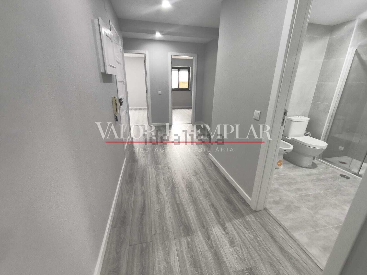 公寓 t3出售在Moita - 过道