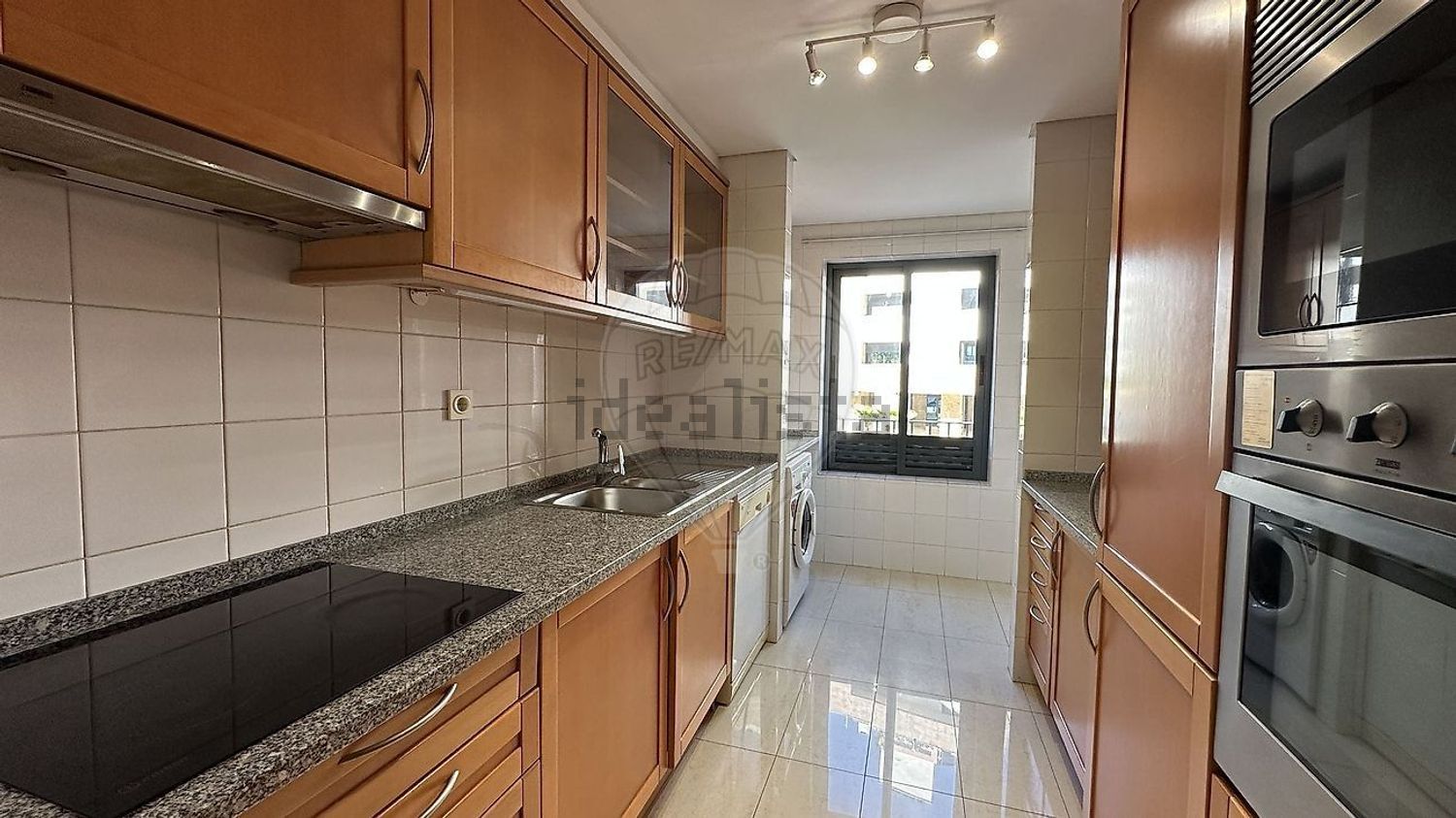 公寓 t1出售在Alameda dos Oceanos, 69 - 厨房