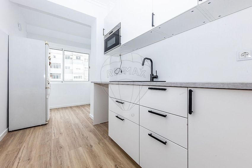 出租公寓 t2在Rua Doutor Ricardo Jorge