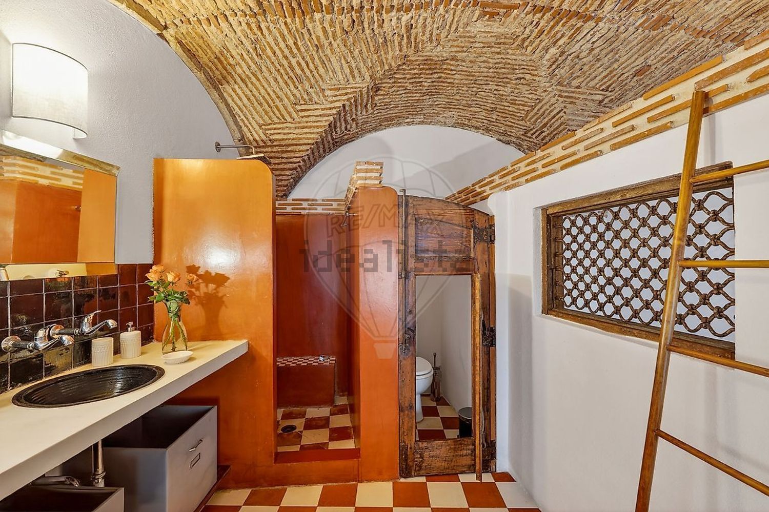 公寓 t1出售在Rua Augusto Rosa - 过道