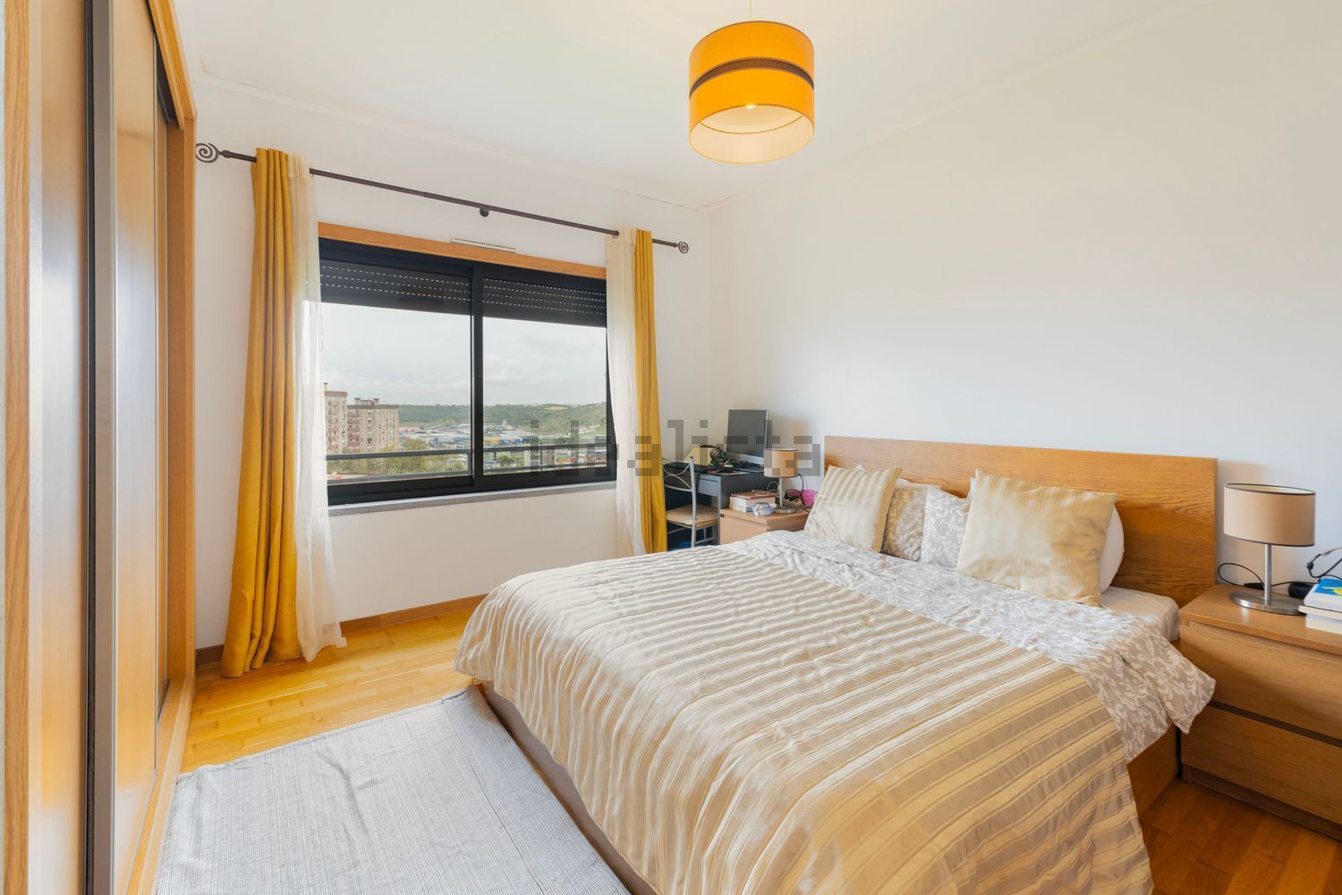 公寓 t2出售在Rua José Sobral de Almada Negreiros - 卧室