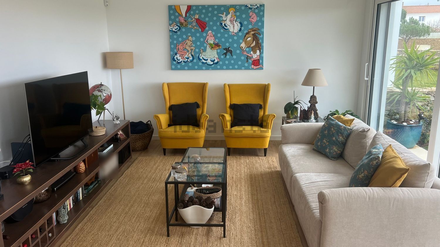 出租双拼别墅在Caminho do Figueiredo, 6 - 客厅