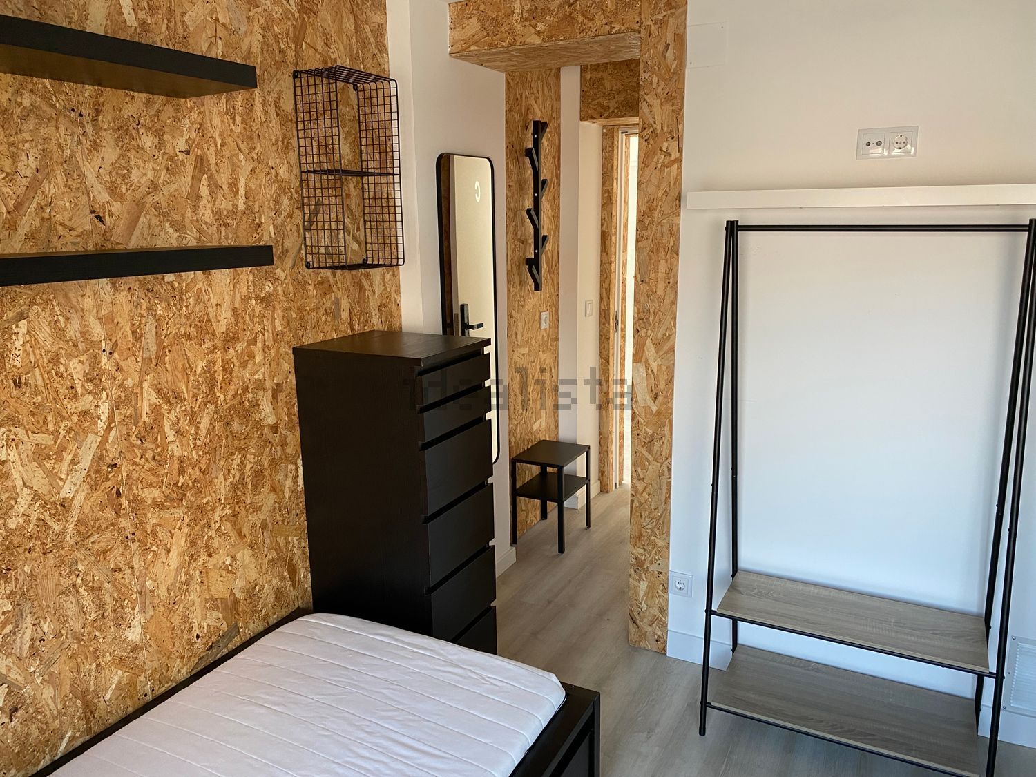 出租房间在Rua Carlos Reis, 12 - 卧室