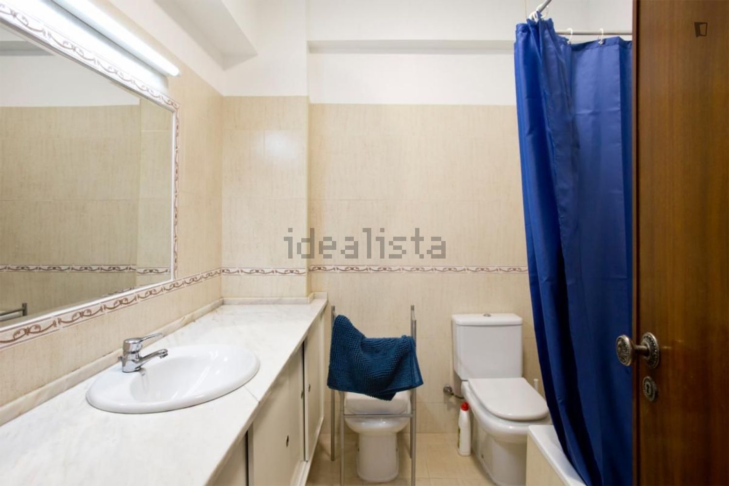 出租房间在Praceta Poder Local - 卫生间