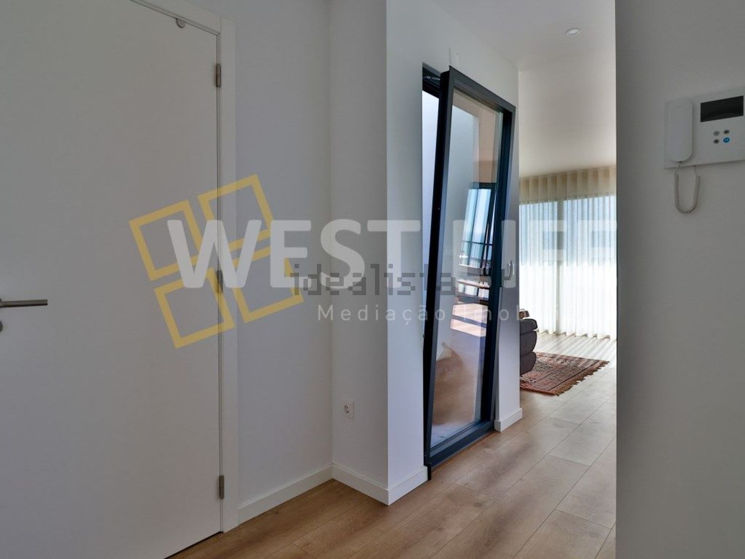 公寓 t2出售在Santo Isidoro - 过道