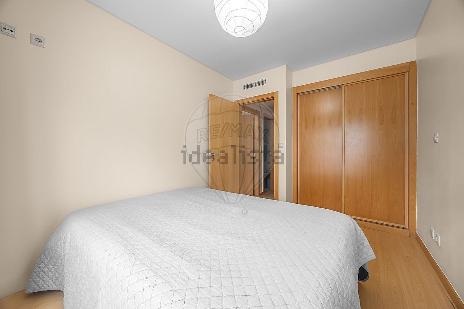 公寓 t2出售在Travessa Ivone Silva - 卧室