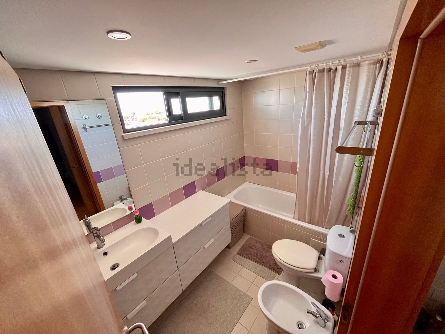 出租公寓 t3在Rua Engenheiro Cunha Leal, 36 - 卫生间