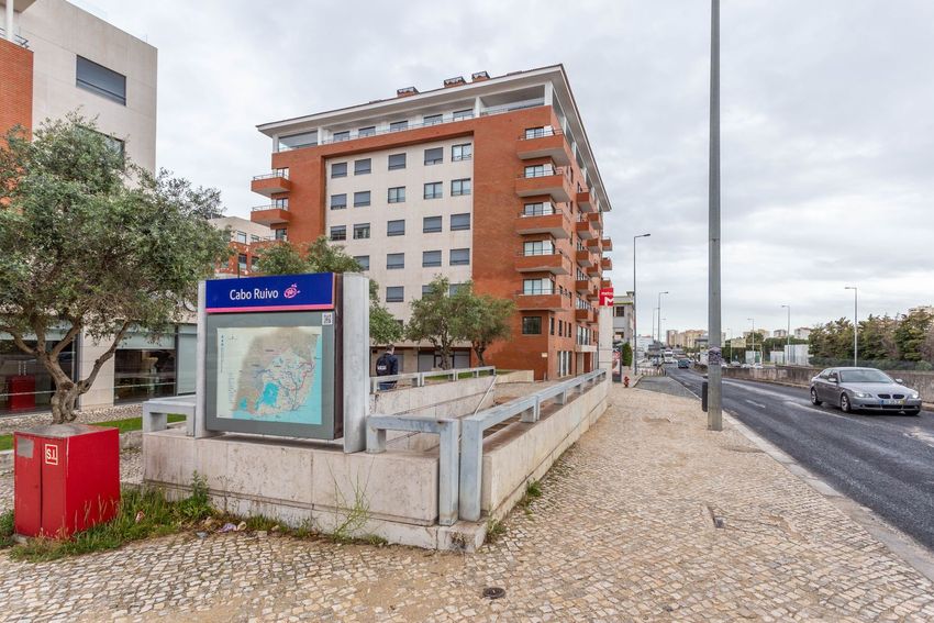 出租公寓 t2在Avenida Infante Dom Henrique