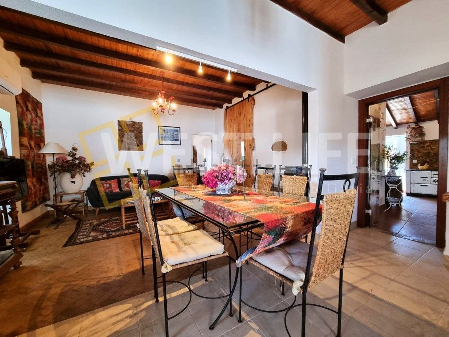 出租小楼房或独栋别墅在Barreiralva - Póvoa de Cima - 客厅