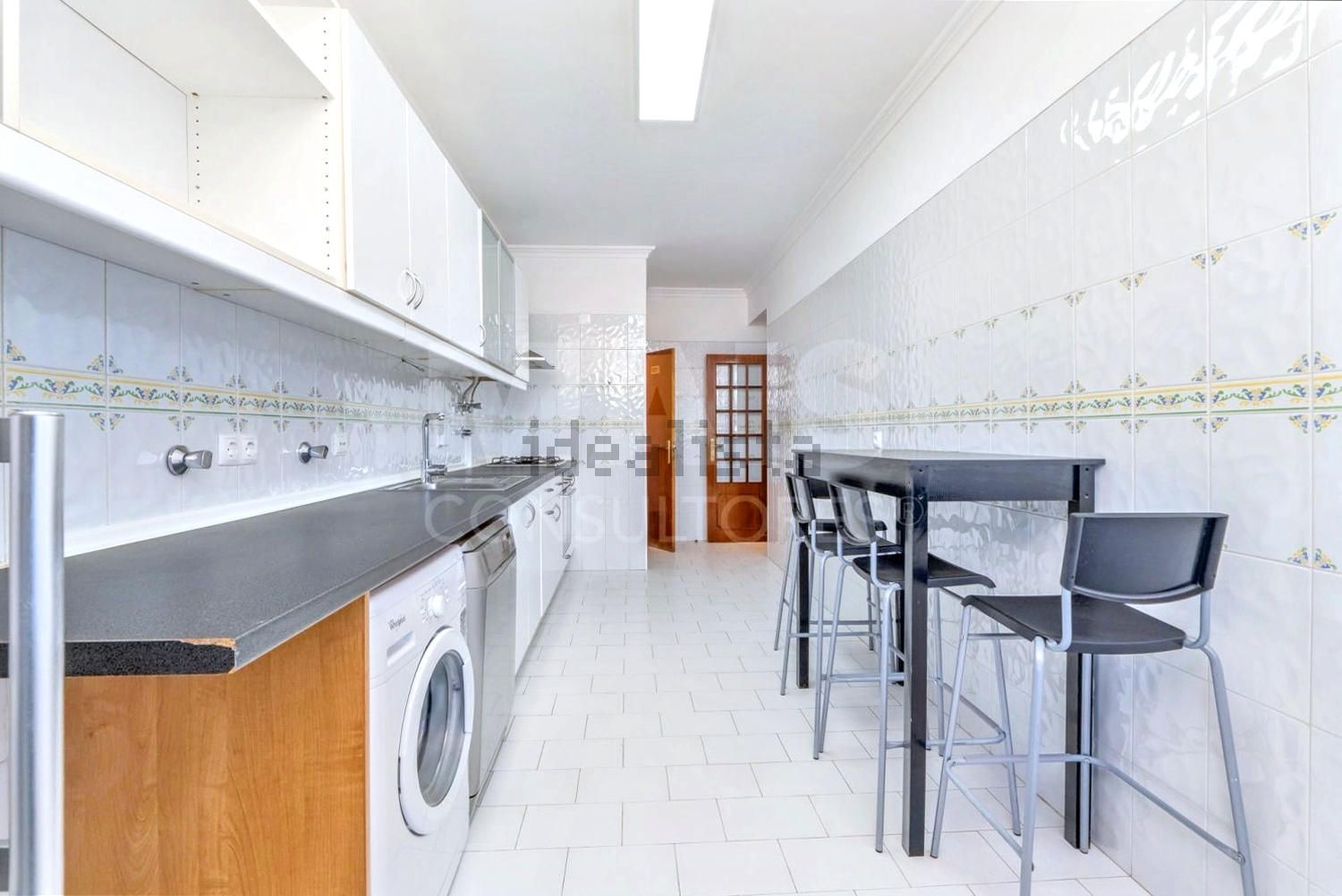 公寓 t2出售在Rua Abel Salazar - 厨房