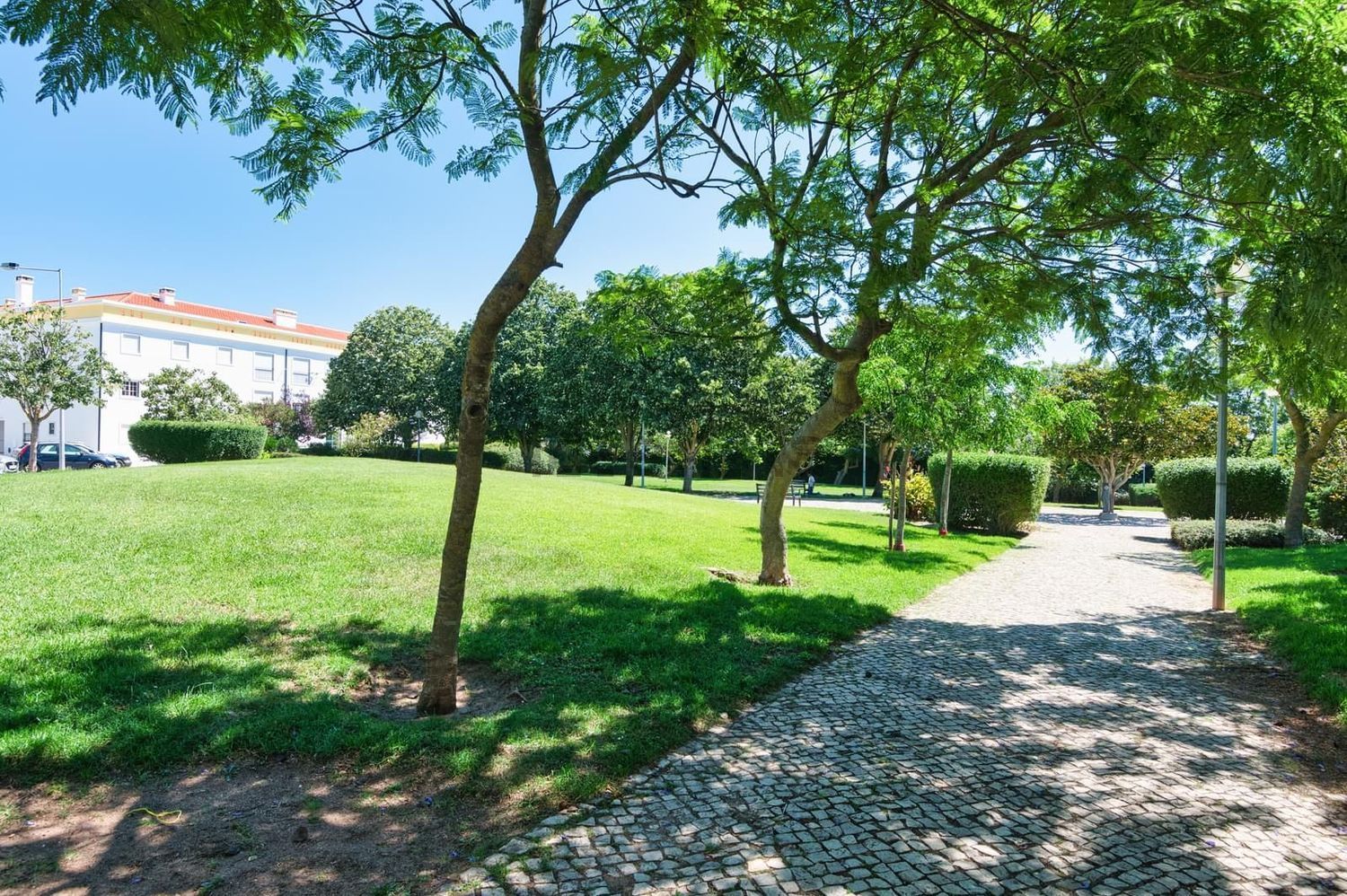 出租公寓 t3在Estrada Principal do Outeiro - 花园