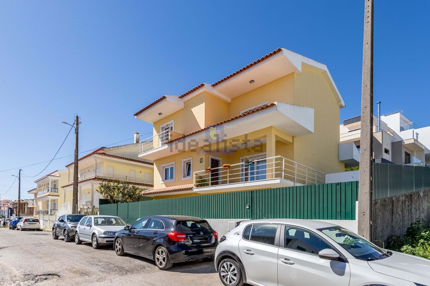 小楼房或别墅出售在Pontinha e Famões - 外立面