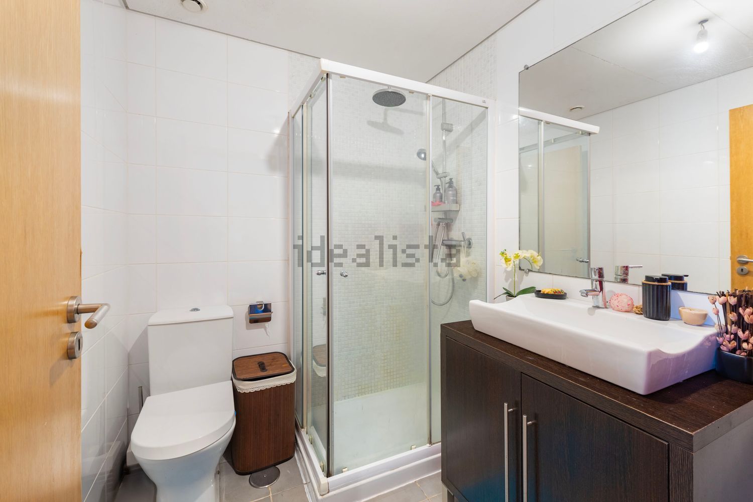 公寓 t2出售在Rua José Sobral de Almada Negreiros - 卫生间