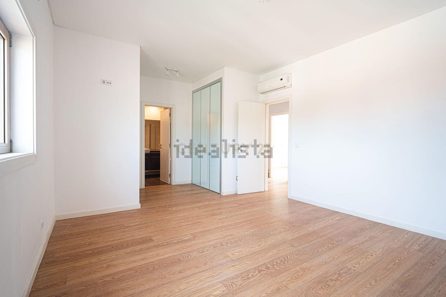 小楼房或独栋别墅出售在Rua Engenheiro José Caetano Salema Garção, 29 - 居住