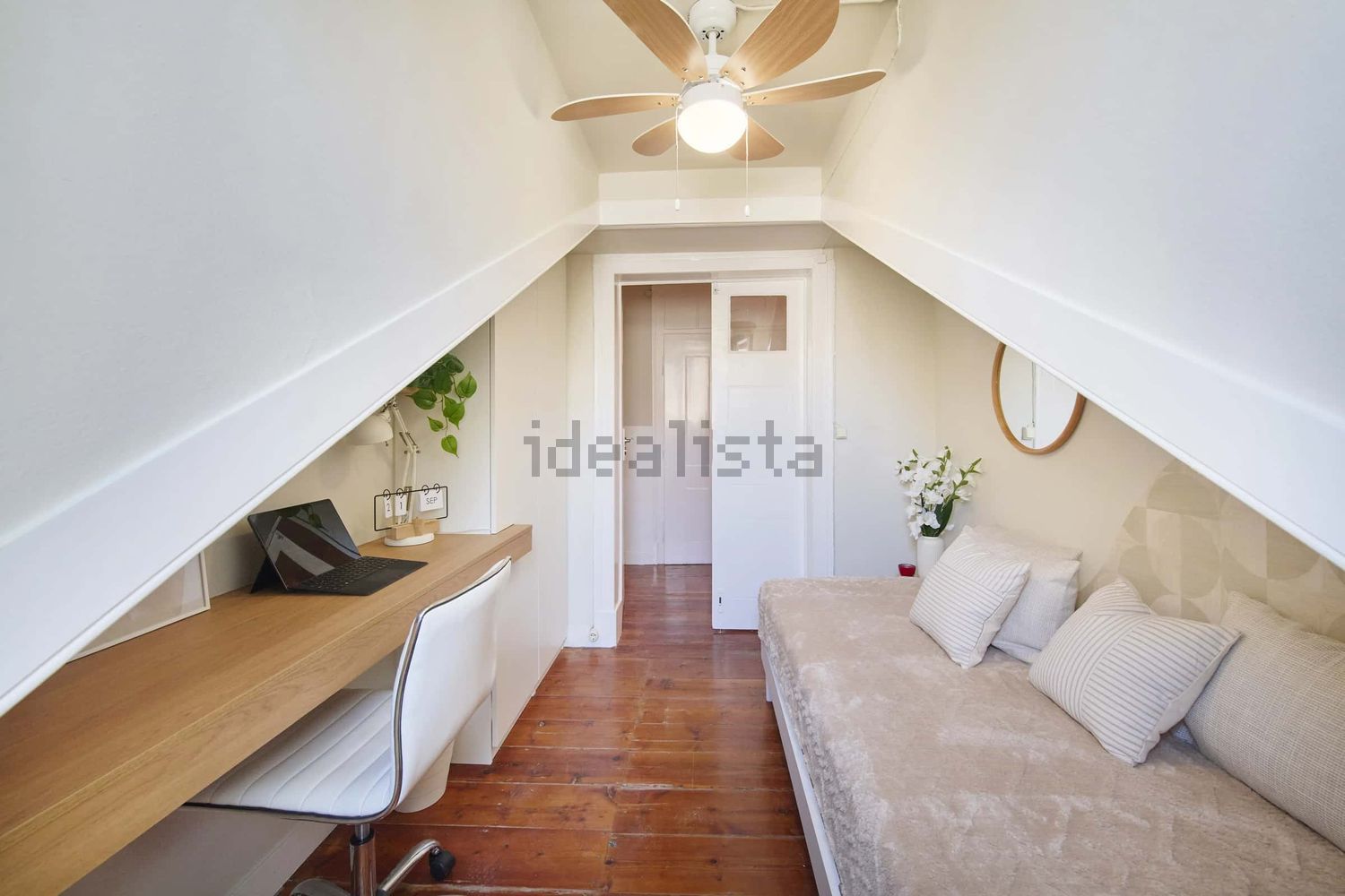 出租房间在Largo Vitorino Damásio, 2 - 照片