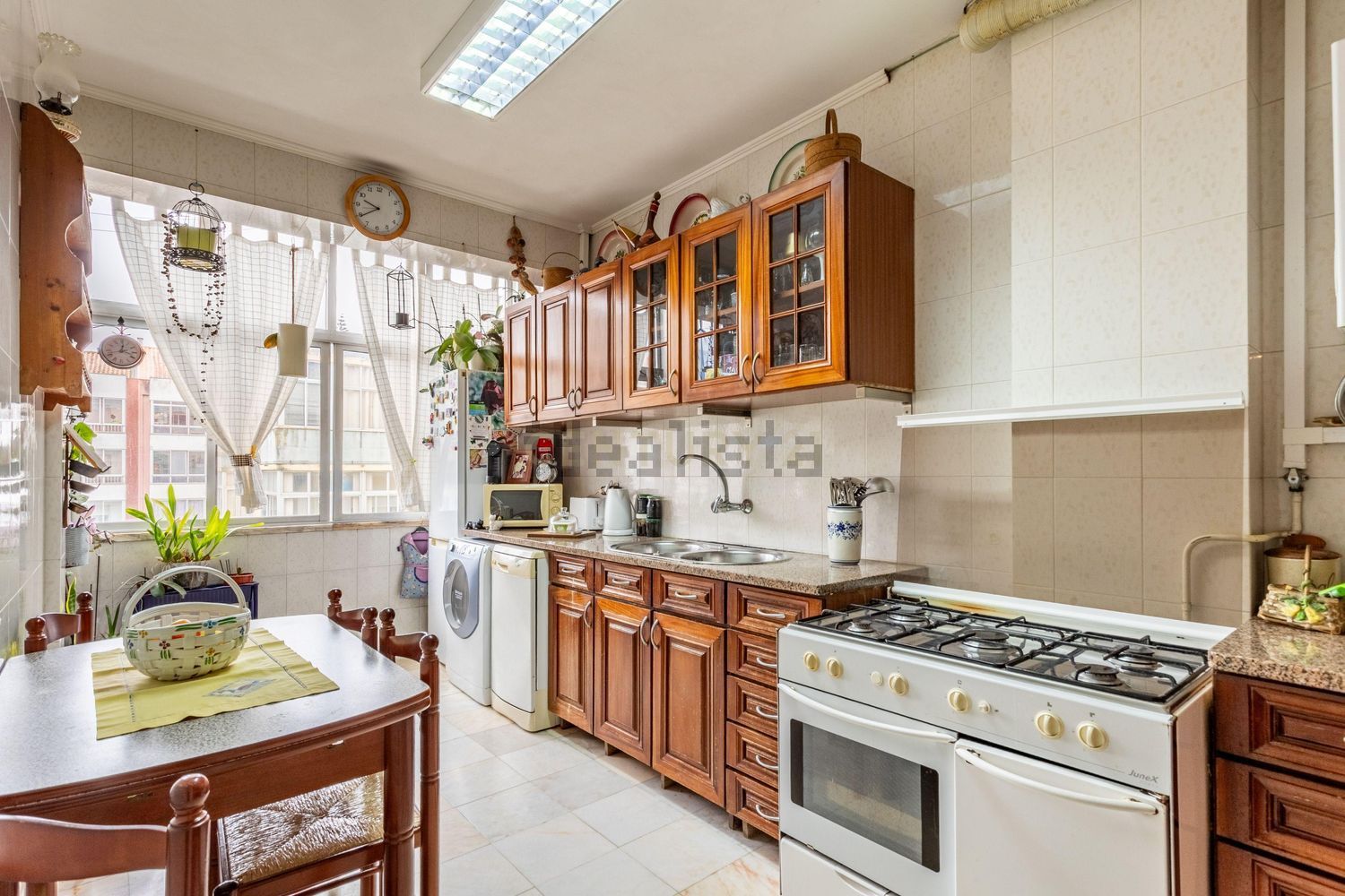 公寓 t3出售在Rua Viana da Mota, 12 - 厨房