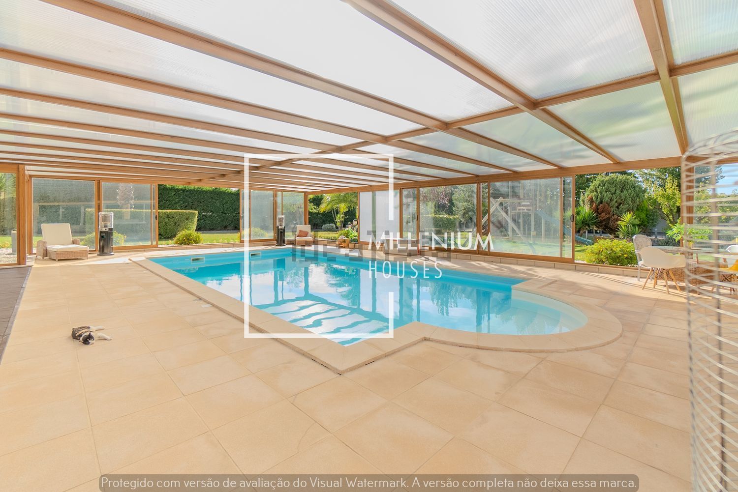 小楼房或独栋别墅出售在Rua do Moinho, 2 - 游泳池