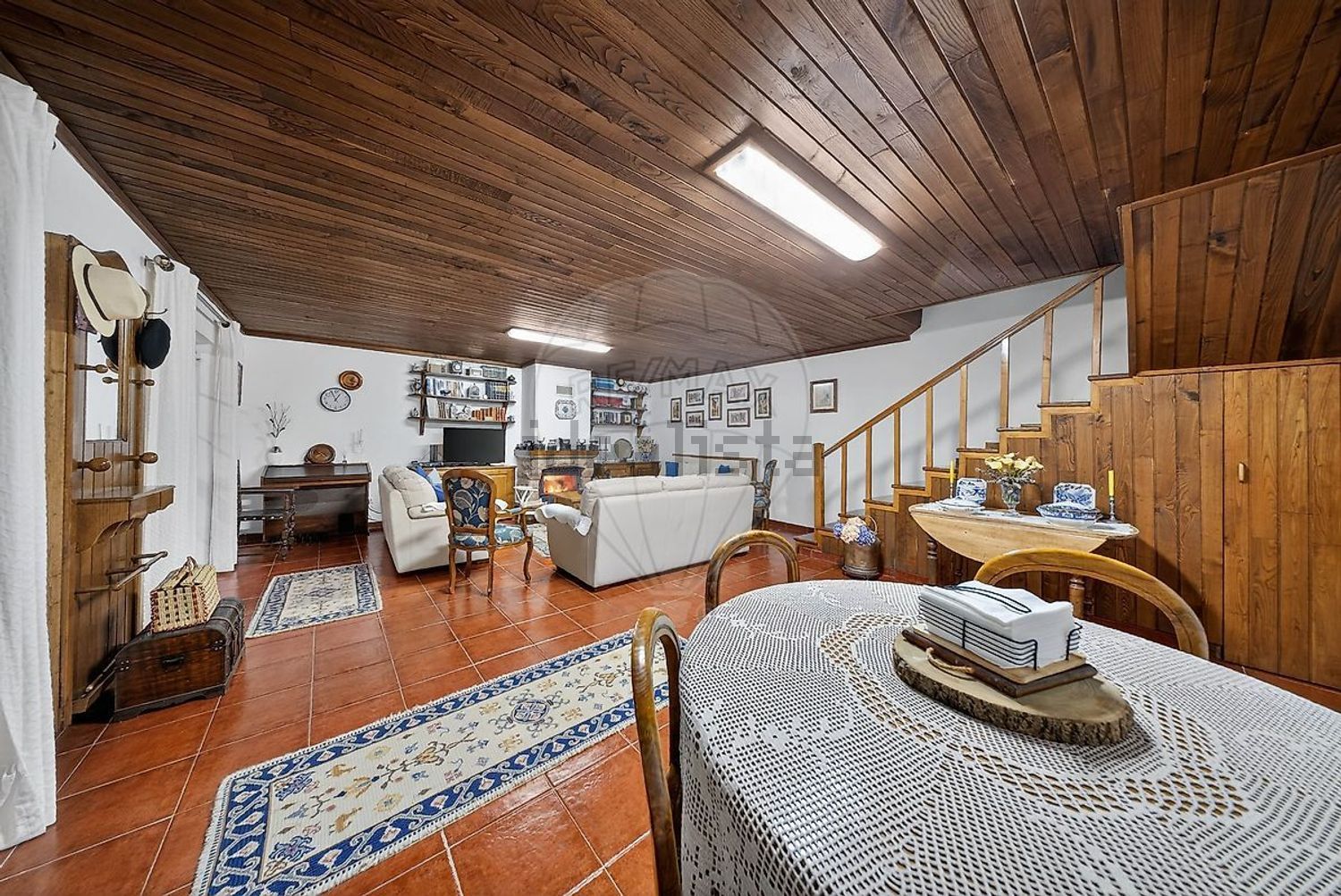 小楼房或独栋别墅出售在Rua Estreita - 照片