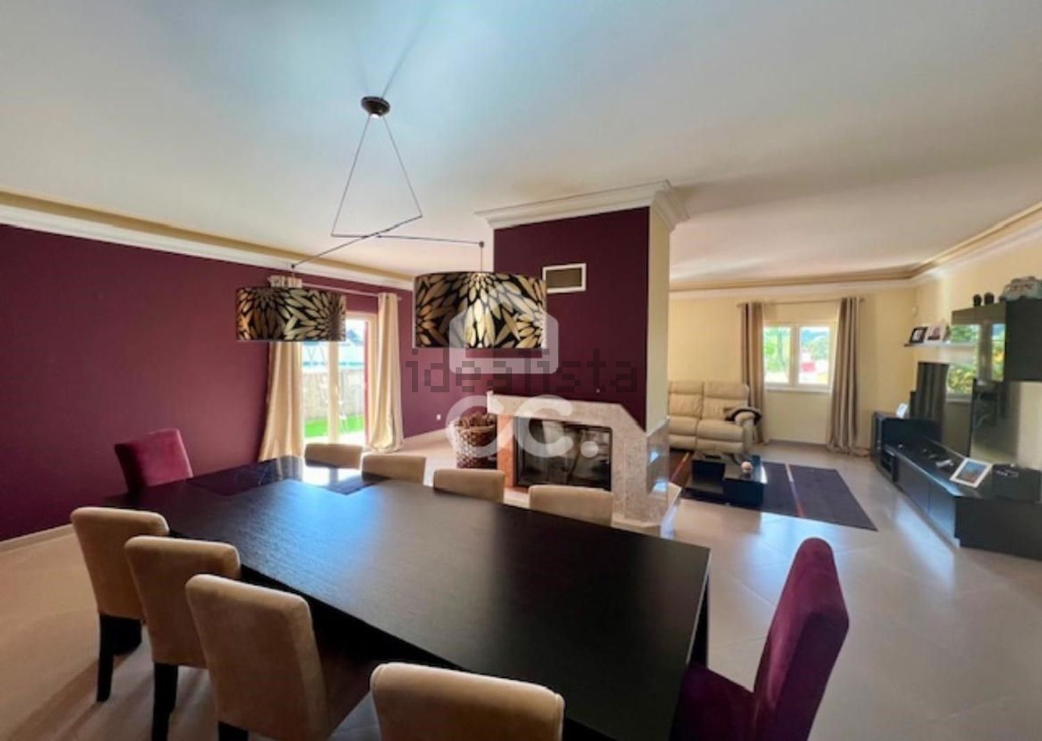 小楼房或独栋别墅出售在Milharado - 餐厅