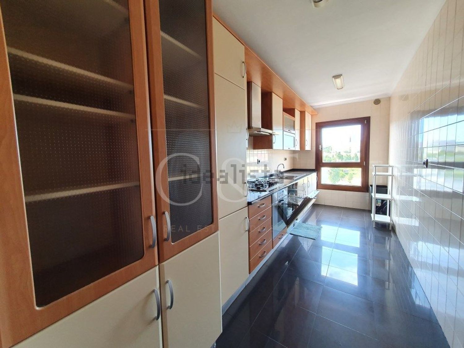 出租公寓 t1在Avenida Cidade de Bratislava - 厨房