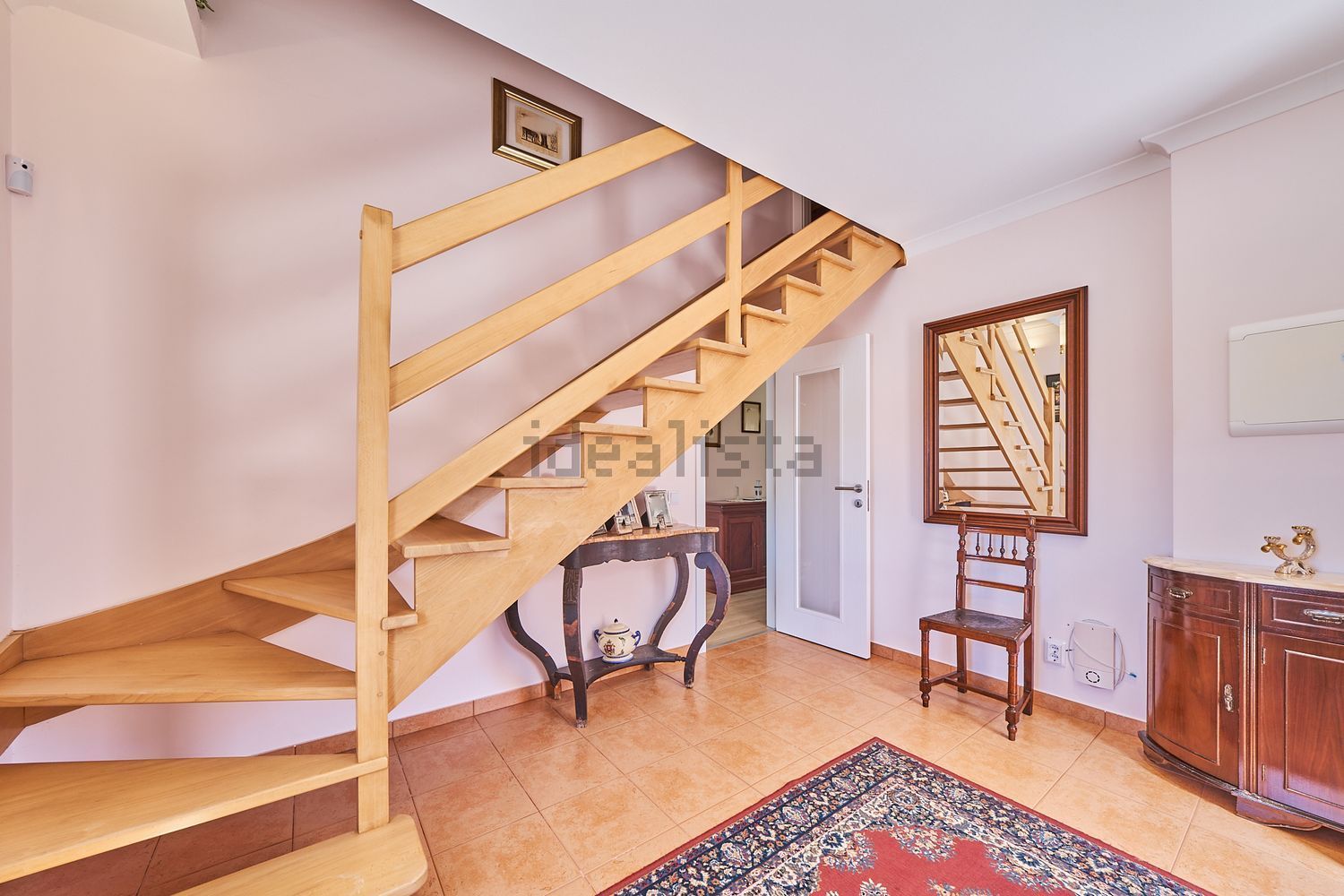 小楼房或独栋别墅出售在Rua da Bica - 详情