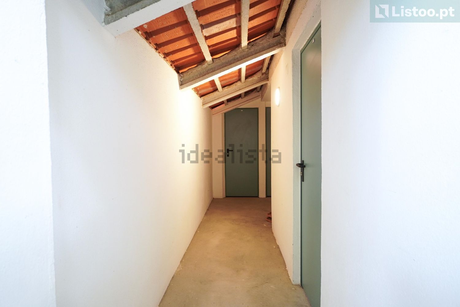 公寓 t3出售在Rua da Urmeirada - 过道